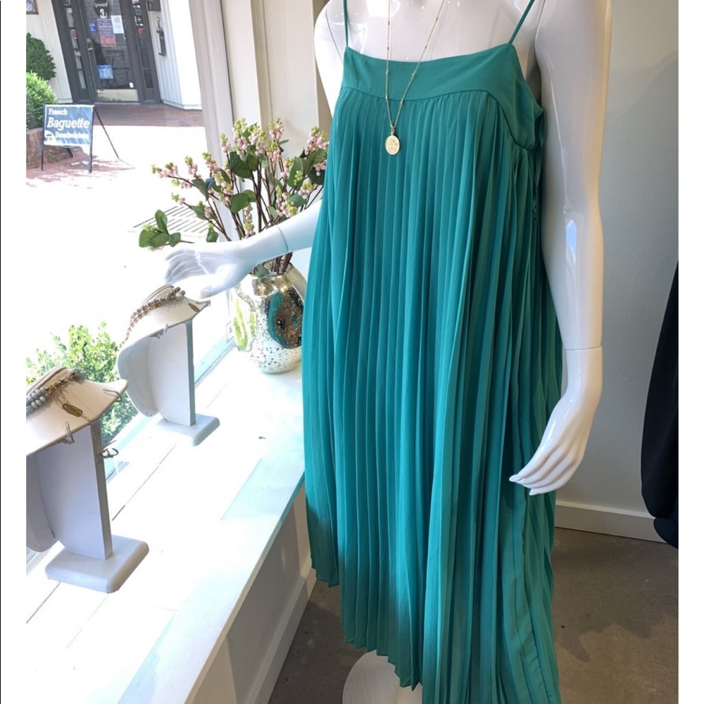 Line and dot Bettina dress